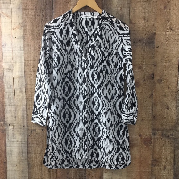 Athleta Ikat Black/White Kaftan Tunic Top Button Front Cover Up Women's XXS - Picture 2 of 11